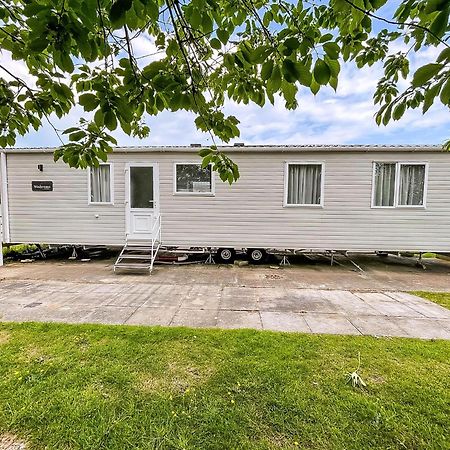 Hotel Beautiful 6 Berth Caravan With Decking At Southview Holiday Park Ref 33024O Skegness Exterior foto