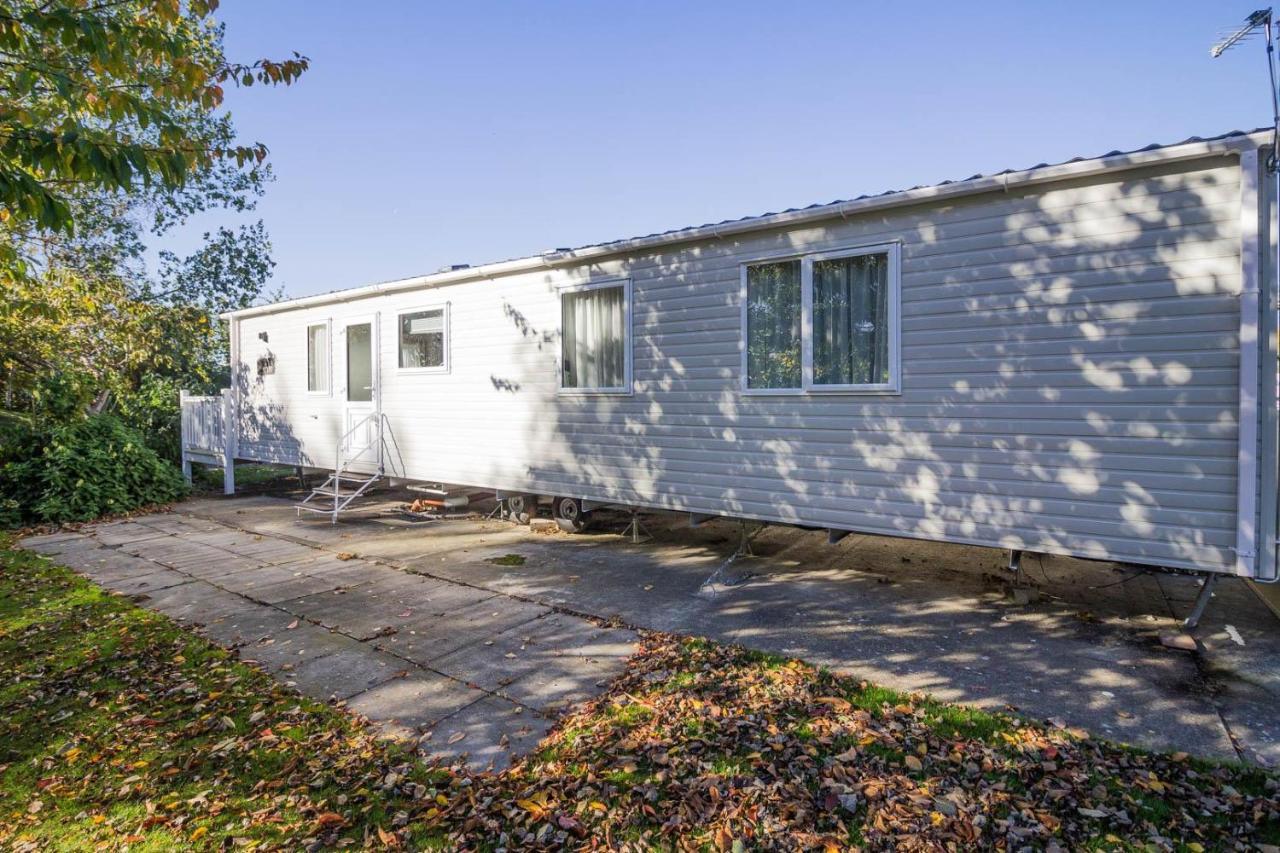 Hotel Beautiful 6 Berth Caravan With Decking At Southview Holiday Park Ref 33024O Skegness Exterior foto